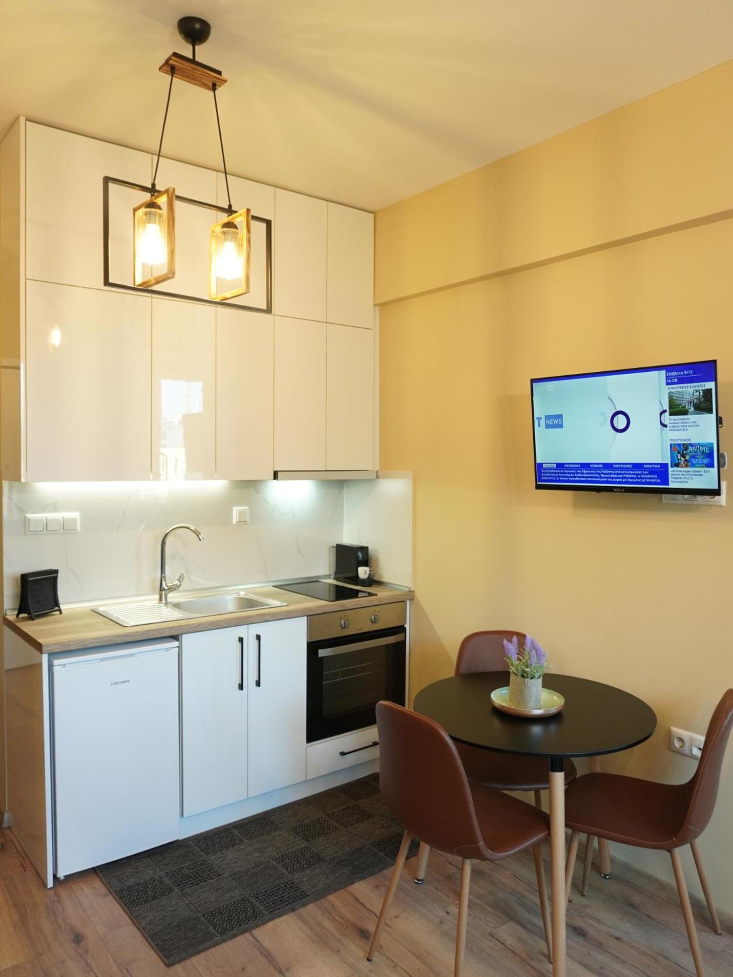 Homesweethome Apartments Tesalonika Bagian luar foto