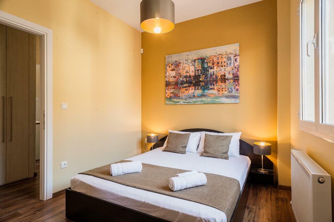 Homesweethome Apartments Tesalonika Bagian luar foto